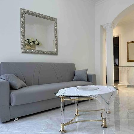 Casa Eleonora: A 5 Min Dal Mare + Free Parking Apartment Ventimiglia Exterior foto